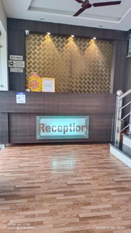 Hotel Amishi Raiwala Exterior photo