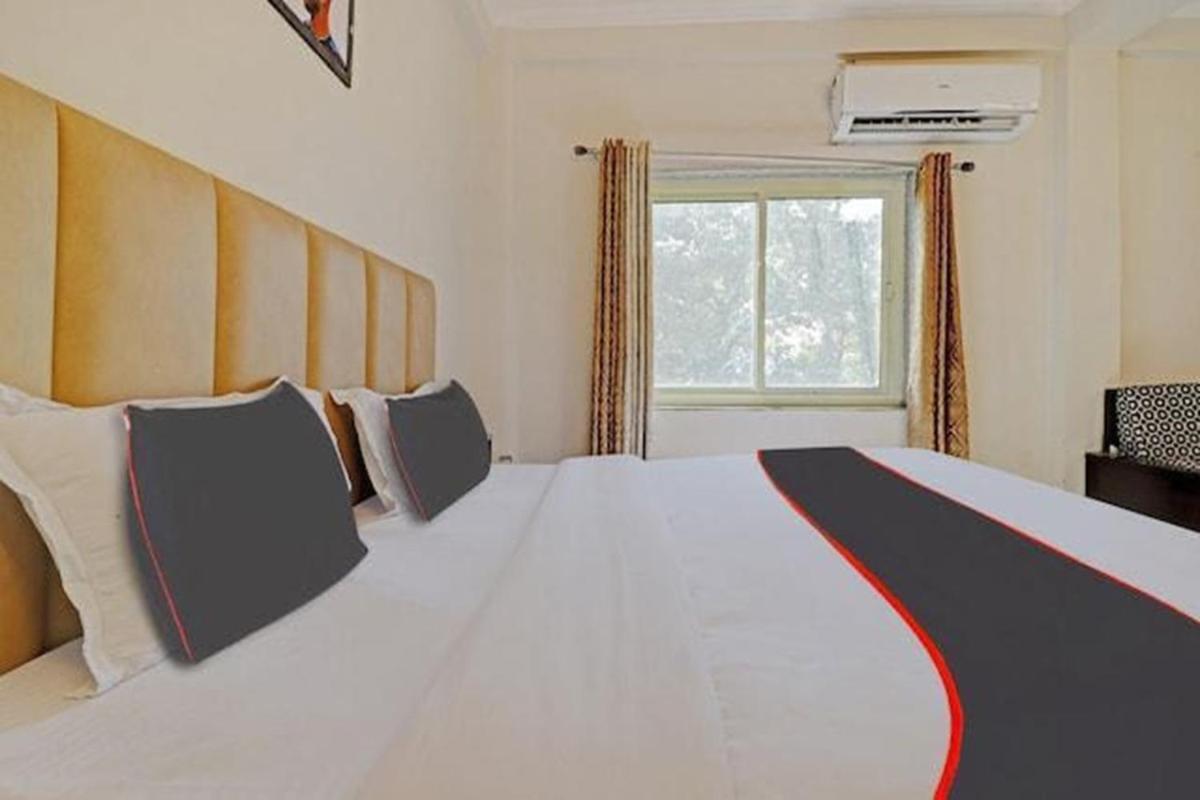 Hotel Amishi Raiwala Exterior photo