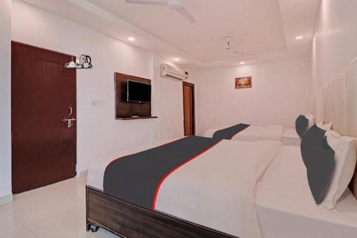 Hotel Amishi Raiwala Exterior photo